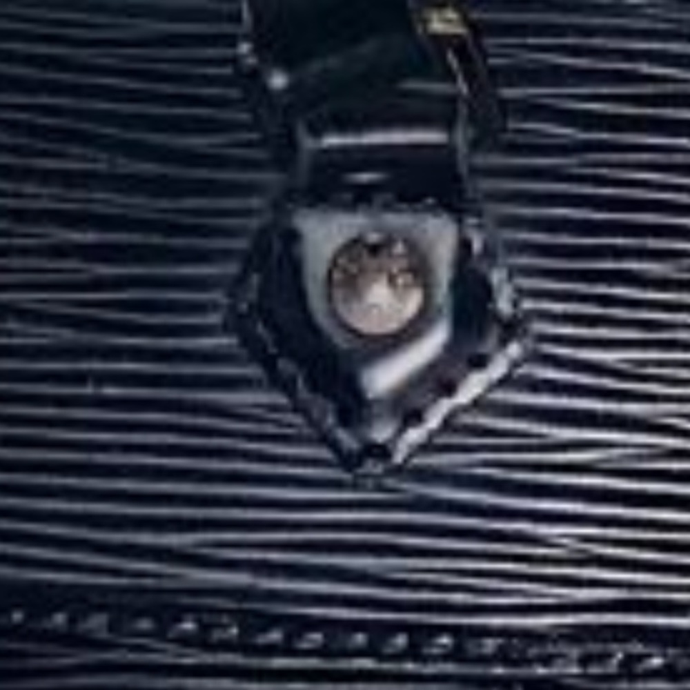 Authentic Louis Vuitton, black inside and out used no box - Picture 8 of 14